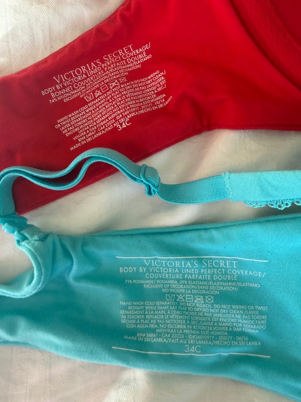 Victoria's Secret Lightly Lined Perfect Coverage Red and Teal Bra Set 34C - Picture 2 of 6